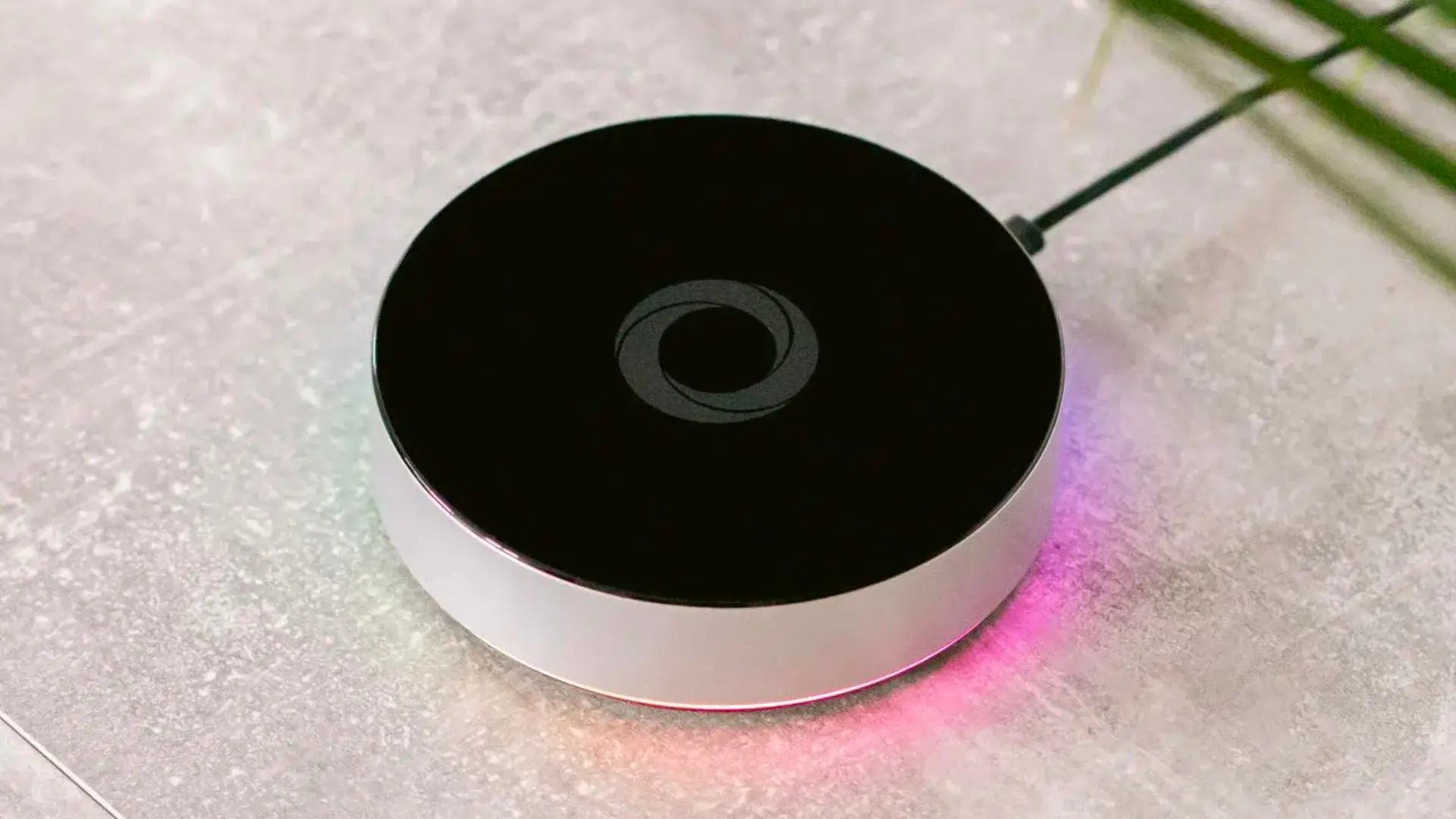 A Homey a legjobb választás, ha egy megbízható, könnyen használható és hatékony okos otthoni rendszert keresel.